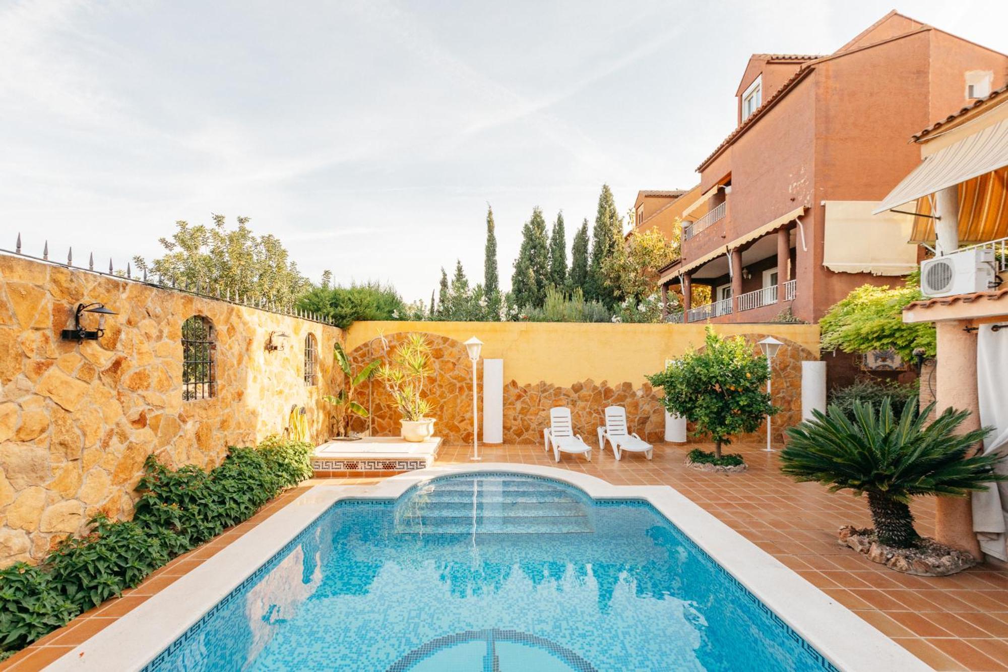 Chalet, Villa Rodeada De Naturaleza Piscina A Doce Klm De Valencia Y 7 Del Aeropuerto 외부 사진