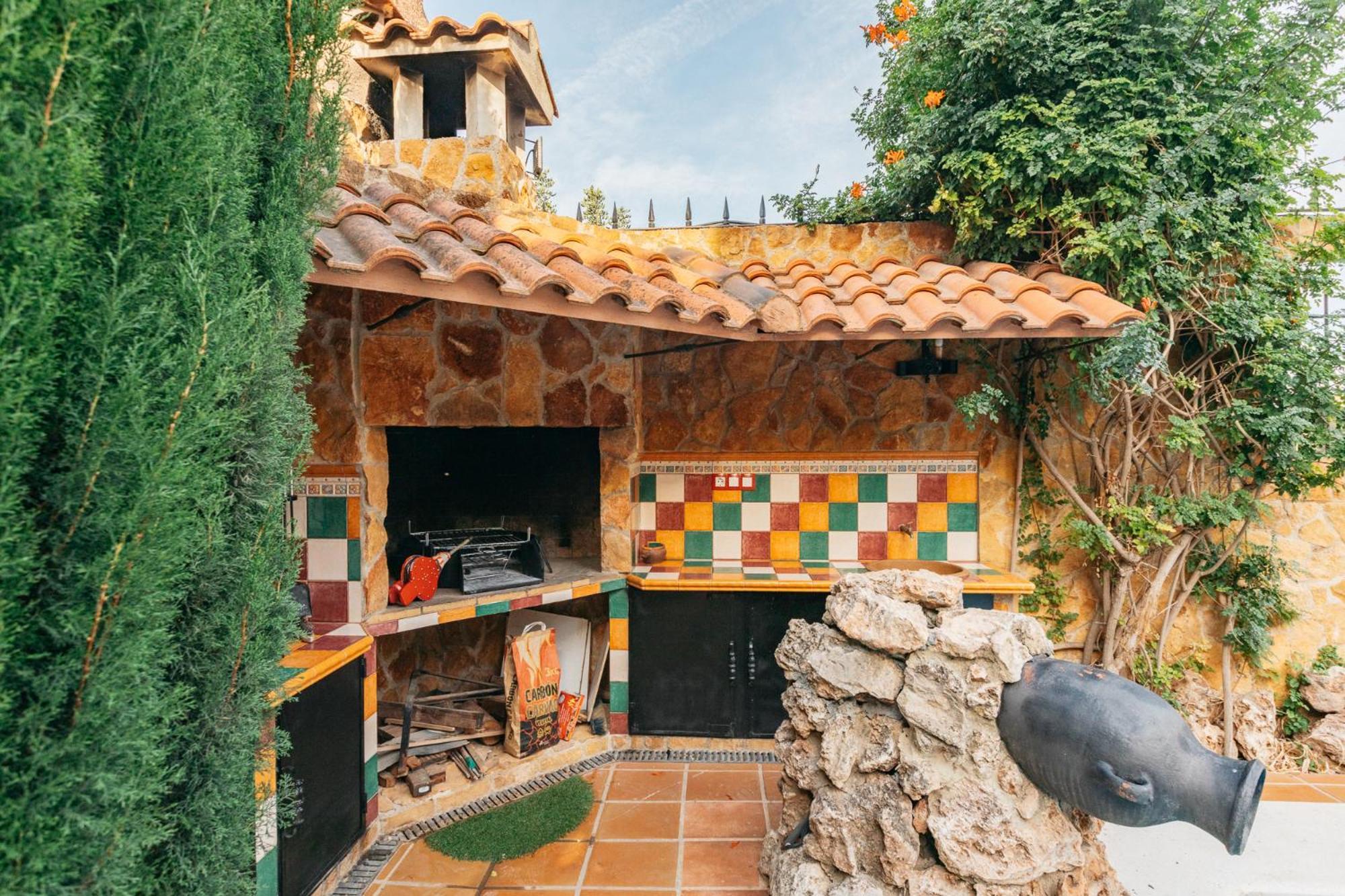 Chalet, Villa Rodeada De Naturaleza Piscina A Doce Klm De Valencia Y 7 Del Aeropuerto 외부 사진