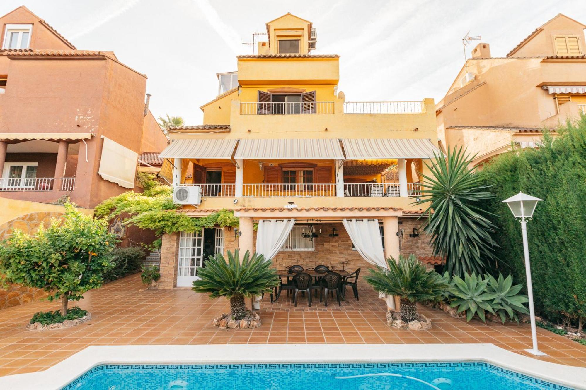 Chalet, Villa Rodeada De Naturaleza Piscina A Doce Klm De Valencia Y 7 Del Aeropuerto 외부 사진