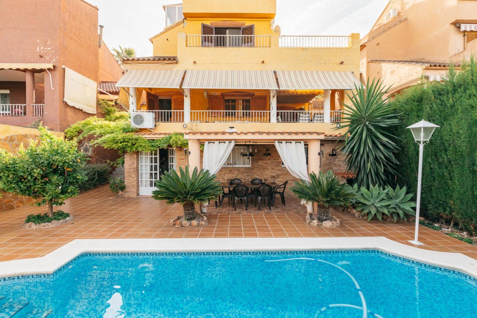 Chalet, Villa Rodeada De Naturaleza Piscina A Doce Klm De Valencia Y 7 Del Aeropuerto 외부 사진
