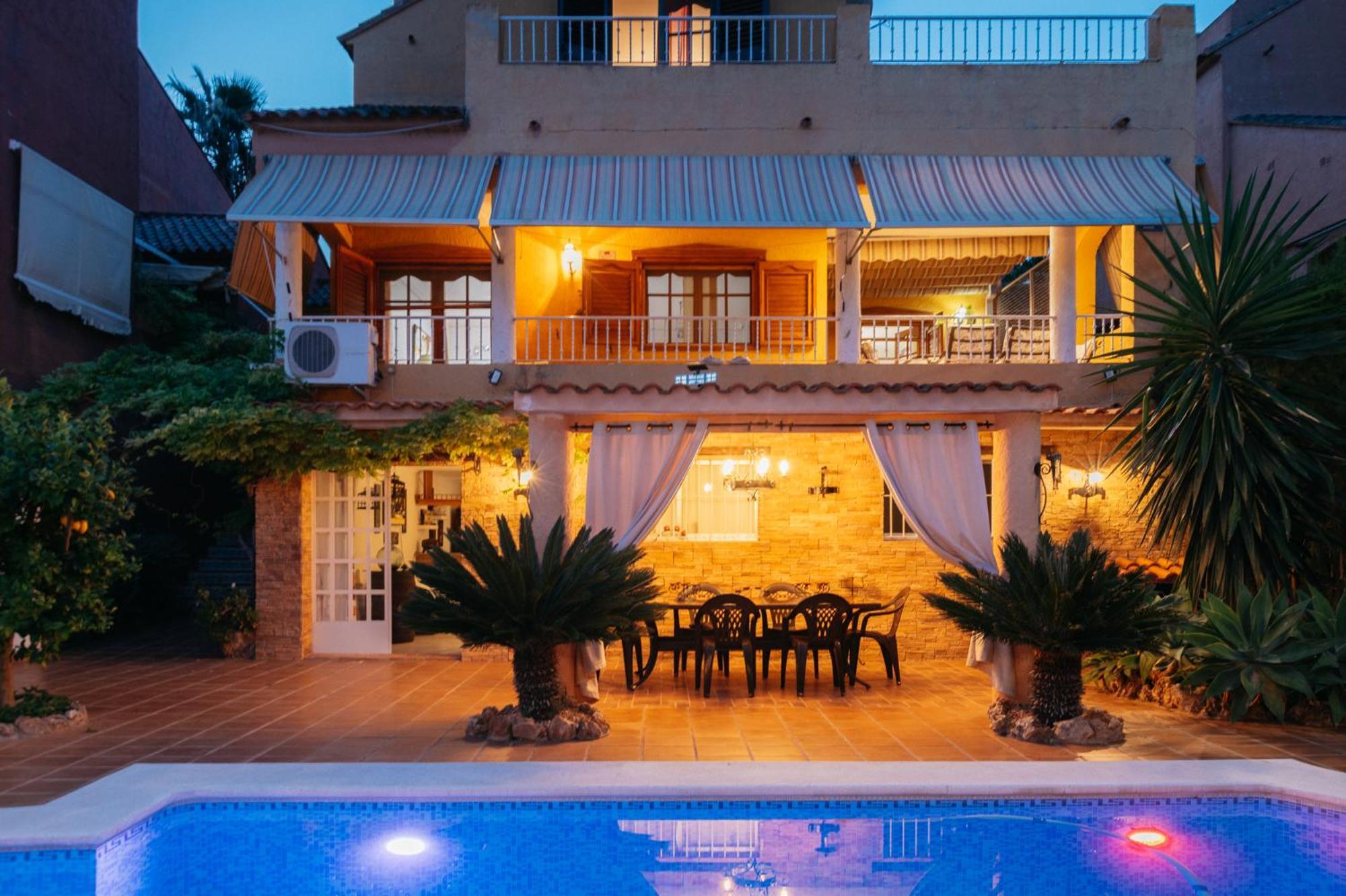 Chalet, Villa Rodeada De Naturaleza Piscina A Doce Klm De Valencia Y 7 Del Aeropuerto 외부 사진